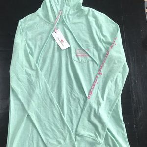 Vineyard vines sweatshirt